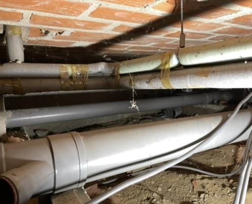 Kruipruimte ventilatie gaat schimmels tegen in Druten