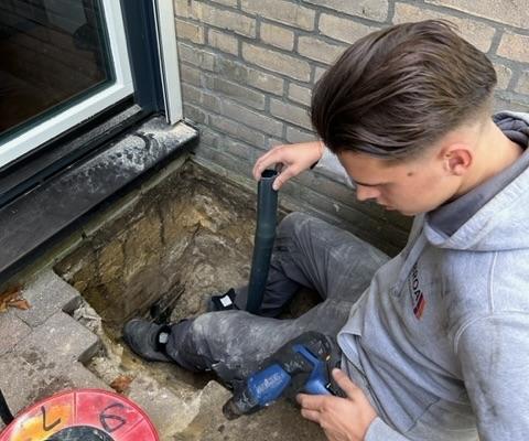 Kruipruimte ventilatie gaat schimmels tegen in Eygelshoven