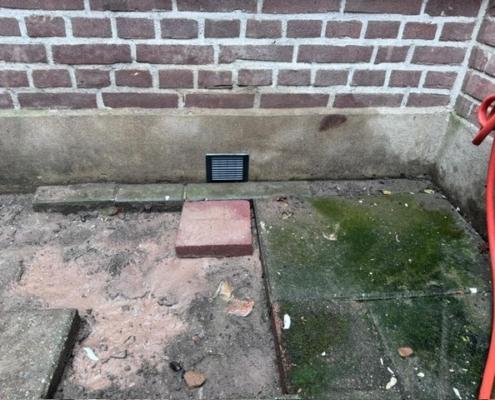 Kruipruimte ventilatie gaat schimmels tegen in Utrecht