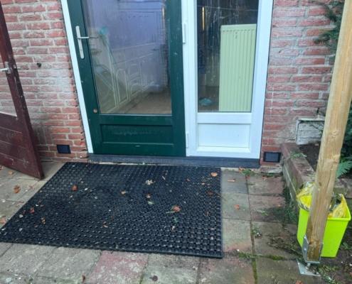 Stank verholpen door kruipruimte ventilatie in De Steeg