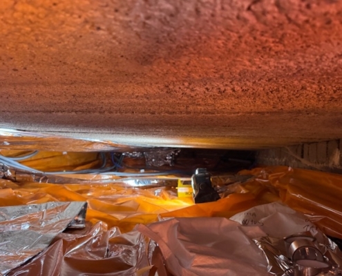 Kruipruimte ventilatie gaat schimmels tegen in Dessel