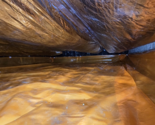 Kruipruimte ventilatie gaat schimmels tegen in Oosterhout